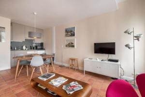 Appartements Cosy & premium apartment near the Louvre & Quartier latin : photos des chambres