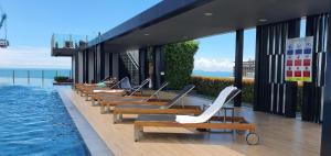 Sea View 2 Bed Room At Central Location Best Pool