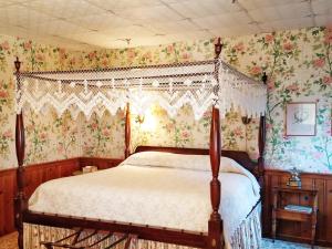 Suite with Bay View room in Sandaway Suites & Beach