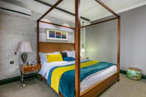 Madamz Bed & Breakfast