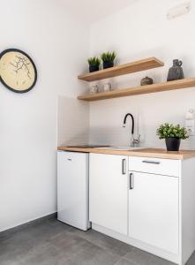 Magma Milos Studios II