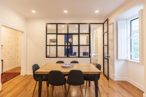 FLH Gulbenkian Fantastic Apartment with Balcony