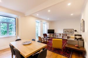 FLH Gulbenkian Fantastic Apartment with Balcony