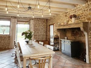 Lancien Relais de Poste***