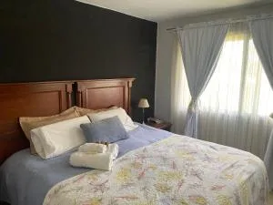 CASA 6 A Malibú 3km del Aeropuerto Podes dejar tu auto - Вилья-Альенде