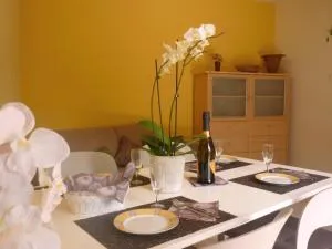 Ferienwohnung GALLO mit überdachter Terrasse Parkplatz 100 mtr z Strand - Poggio