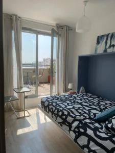 Appartements Superbe Appartement en Residence T3,Options Clim et parking, lave-linge : photos des chambres