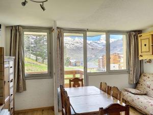 2 Pièces Cabine 6 Pers, Ski aux Pieds, Animaux Admis, Parking - FR-1-178-325