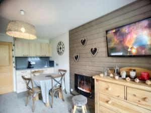 Charmant 2 pièces rénové, 4 pers, balcon sud, Les Menuires - FR-1-178-320