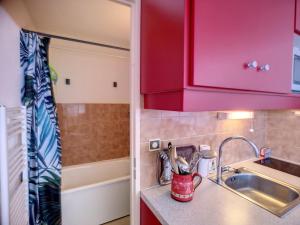 Appartement 3 pièces, ski aux pieds, balcon, idéal pour 5 pers. - FR-1-178-358