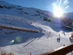 Appartement 2P+cabine, 5 pers, ski aux pieds, parking - FR-1-178-192