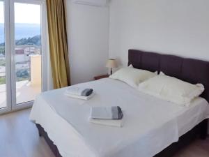 Holiday Home by the Sea with Pool