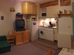 Appartement 2P+cabine, 5 pers, ski aux pieds, parking - FR-1-178-192