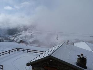 2 pièces cosy 5 pers, skis aux pieds, vue piste - FR-1-178-173