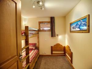 Joli 2 pièces 5 pers, pied pistes, Les Menuires - FR-1-178-187