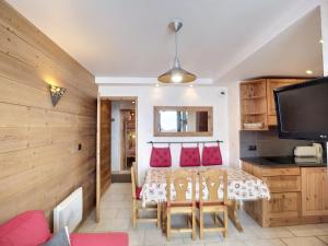 Beau 3 pièces rénové, 6 pers, 40m², expo sud - FR-1-178-170