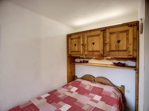 2 pièces + cabine rénové, 6 pers, ski aux pieds - FR-1-178-172