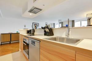 Elegant apartment - 2BD-6P - Avenue Montaigne