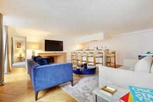 Elegant apartment - 2BD-6P - Avenue Montaigne