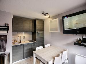 2 pièces rénové 4 pers, pied des pistes, sud-ouest - FR-1-178-73