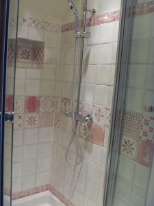 Vaste maison 2329 pers. piscine proche des plages