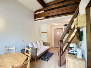 Appartement ski aux pieds, 6 pers, balcon, wifi gratuit - FR-1-178-15