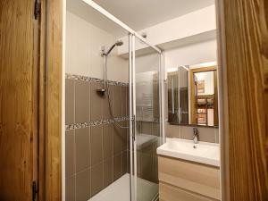 Appartement Montagne, 4 pers, parking, ski aux pieds aux Menuires - FR-1-178-30