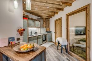 Appart'hotels HOTEL LE VAL D'ISERE : photos des chambres