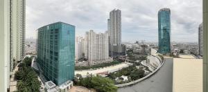 2 Bedroom apartment on Central Park Mall