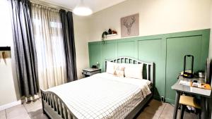 Cottonwood Bed & Breakfast House Bandung