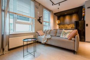 Dwupoziomowy Apartament N23 Centrum PARKING GRATIS Klimatyzacja Piotrkowska i Dworzec Fabryczna 500m