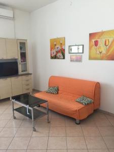 Villa with pool in Punta Prosciutto, 120 m², play area