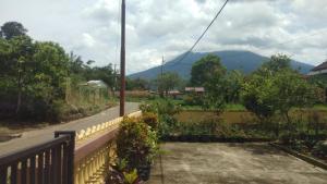 HOMESTAY PARAK KAYU