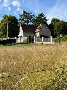 Maisons de vacances Belle maison avec jardin : photos des chambres