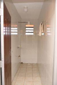 Apartment Sleeps 4 with Two Bathrooms