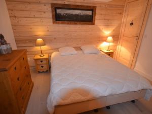 Appartement Duplex de Standing au Centre - 4 Couchages, Balcon, Garage Privé, WiFi - FR-1-623-204