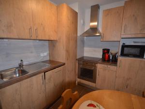 Appartement au centre des Gets avec terrasse, garage et WIFI - FR-1-623-161