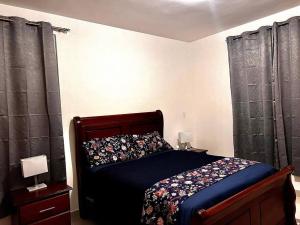 Outstanding Pent House wJacuzzi