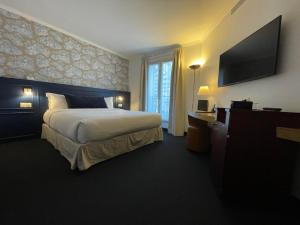 Hotels Le Pergolese Paris Champs Elysees : photos des chambres