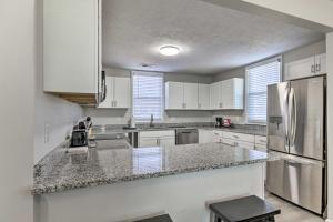 Augusta Vacation Rental - Walk to Hospitals