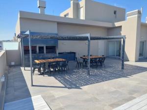 Excelente Departamento Nuevo Zona Hospital Italiano