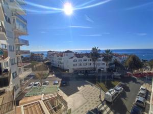 Nerja Gaviota holidays piscina y playa