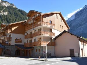 Appartements Appartement Pralognan-la-Vanoise, 3 pieces, 4 personnes - FR-1-464-157 : photos des chambres