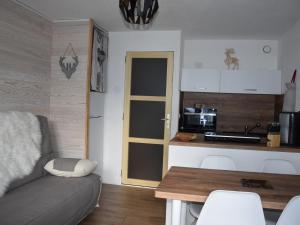 Appartements Studio Pralognan-la-Vanoise, 1 piece, 4 personnes - FR-1-464-173 : photos des chambres