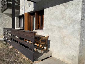 Studio accueillant 4 pers. proche centre Champagny - FR-1-464-196