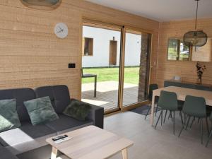 Chalets Chalet Pralognan-la-Vanoise, 4 pieces, 8 personnes - FR-1-464-188 : photos des chambres