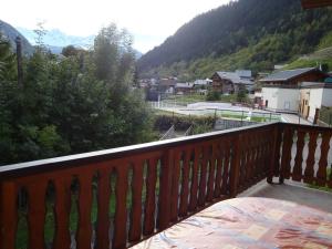 Appartements Chalet spacieux a Champagny – Grande terrasse, proche telecabine et commerces - FR-1-464-47 : photos des chambres