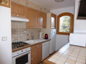 Appartements Chalet spacieux a Champagny – Grande terrasse, proche telecabine et commerces - FR-1-464-47 : photos des chambres