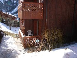 Rez-de-jardin 3 pièces proche pistes, jusquà 6 personnes - FR-1-464-55