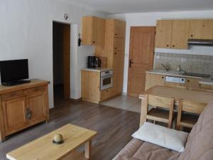 Appartement Champagny-en-Vanoise, 3 pièces, 6 personnes - FR-1-464-80